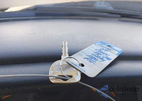 2007 Chevrolet Silverado 1500 Classic Work Truck из США, поврежденный, VIN 1GCEC19VX7Z174634